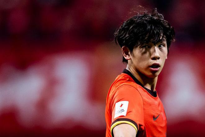 劉誠宇18歲，連續(xù)兩場失國足名單，仍需等機(jī)會。