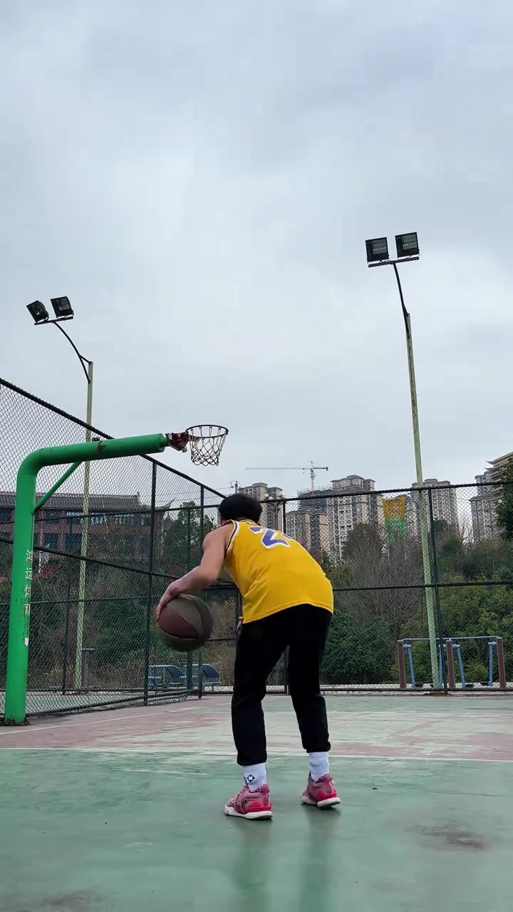 鄧肯要是投這個籃筐，還能是公認的歷史第一大前嗎