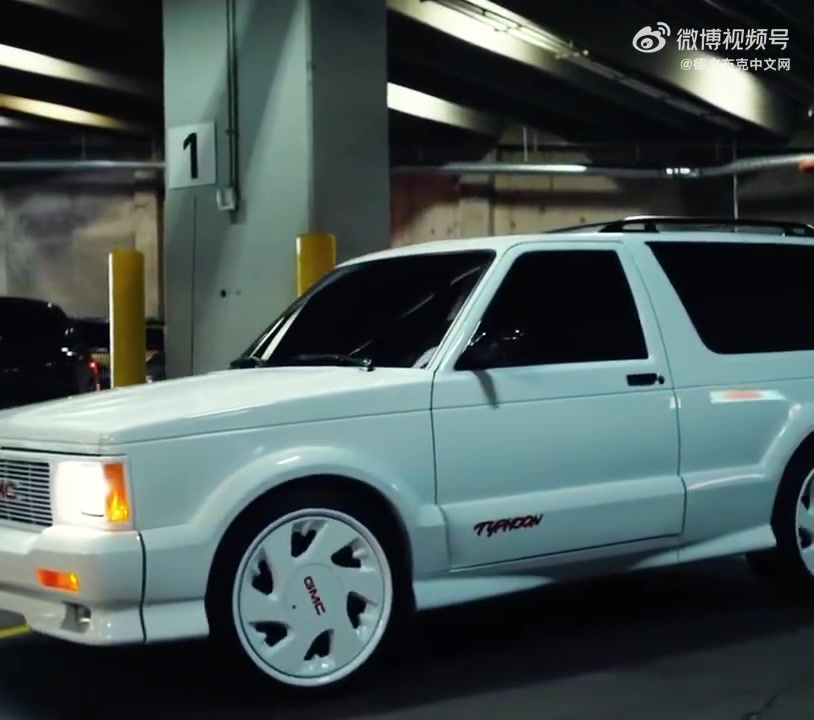 真帥啊??！懂車的吧友來看看，布克這是什么座駕