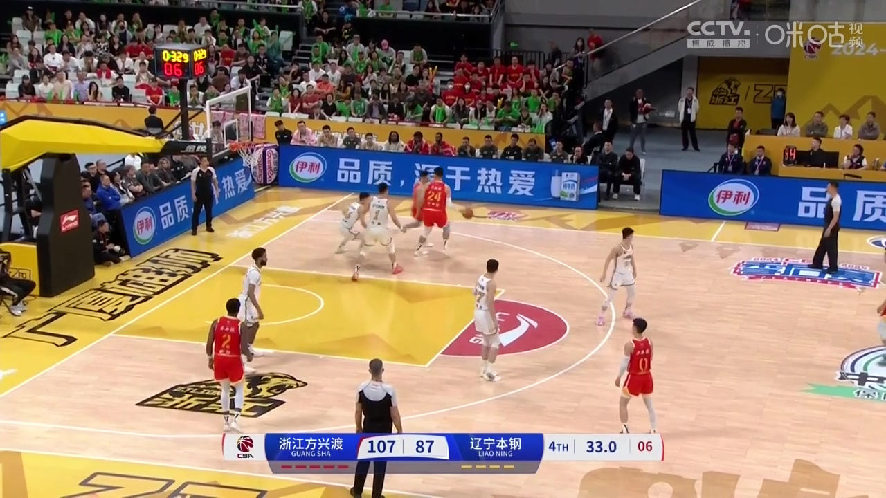 震驚，這球也能進(jìn)！