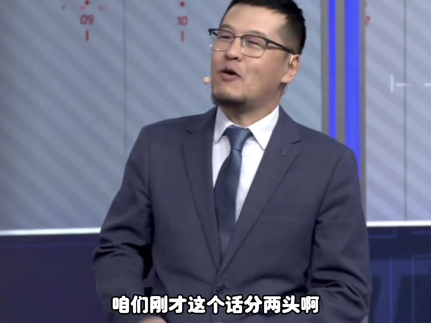 楊毅：森林狼打得實(shí)在太臭！勇士雖然庫(kù)里傷退，但他們還有“散裝庫(kù)里”