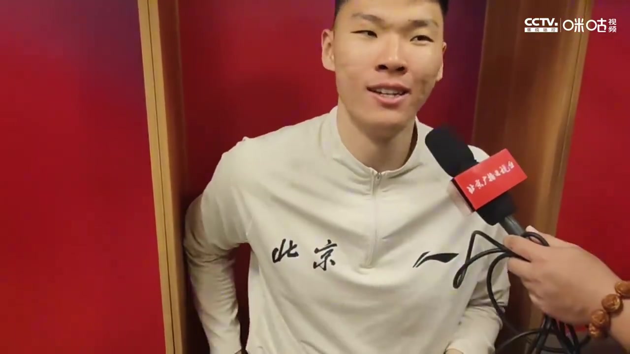 翟曉川在更衣室里大喊：遼寧要是有范子銘，早就贏廣廈了！