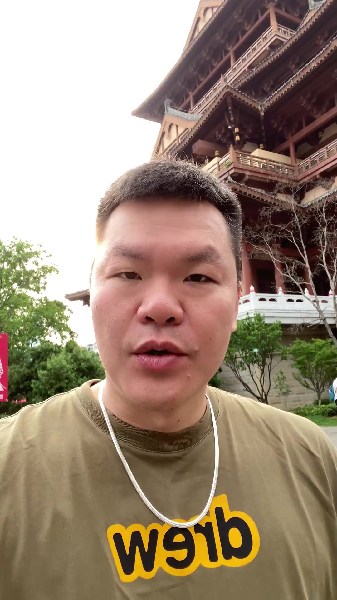 朱芳雨：球隊(duì)總經(jīng)理回柳州老家的快樂…你們說巴特勒交易值不值？