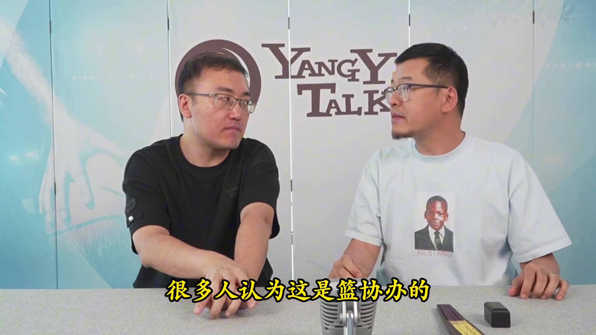 楊毅：李凱爾歸化并非籃協(xié)運作，想再讓他打還得再給錢